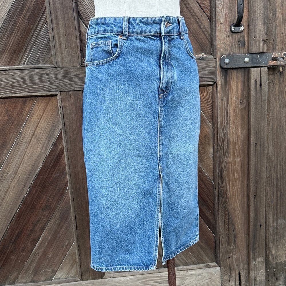 H&M Blue Denim Skirt Split Front 4 - Picture 2 of 5